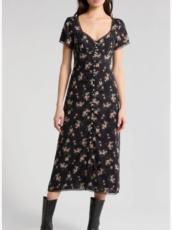 Lucky Brand Dresses & Skirts - Lucky Brand Floral Lace Trim Button-Up Dress Medium
